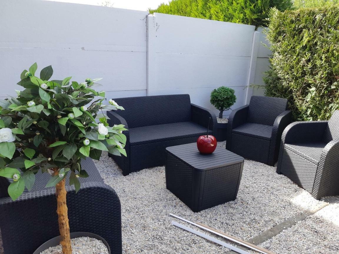 Cosy Maison 3 Chambres Honfleur Jardin, Parking Prive Et Jacuzzi Dış mekan fotoğraf